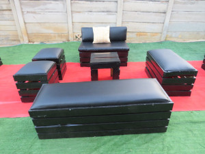 black pallet ottoman hire rental